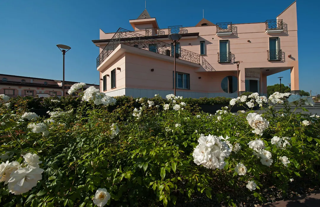 L' Araba Fenice Hotel & Resort-1